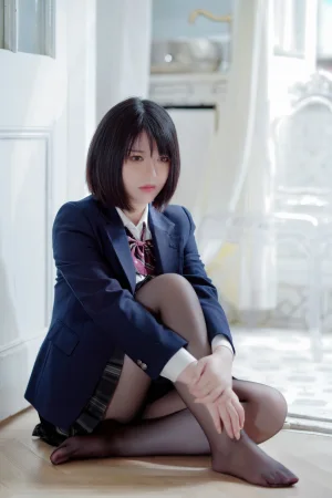 半半子 BANBANKO《彼女の制服姿が好き》主题写真：54张全套美图