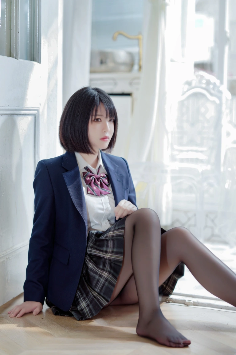 半半子 BANBANKO《彼女の制服姿が好き》主题写真：54张全套美图
