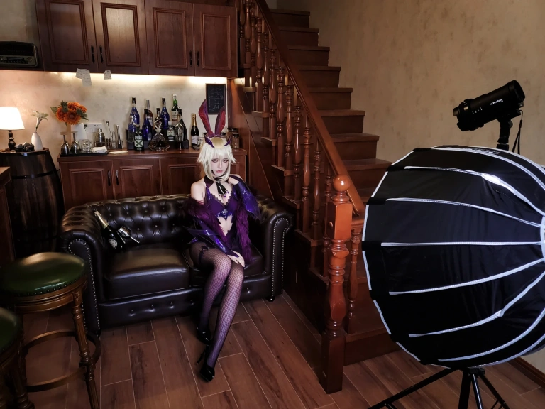 半半子 BANBANKO《LancerAlter Bunny》主题写真：40张全套美图