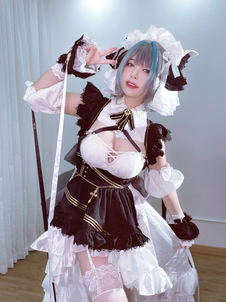 半半子 BANBANKO《柴郡》主题写真：63张全套美图，含2个视频