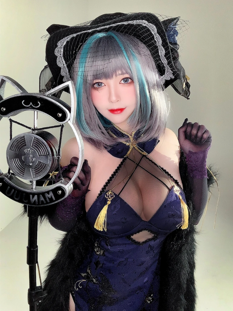半半子 BANBANKO《柴郡旗袍》主题写真：64张全套美图