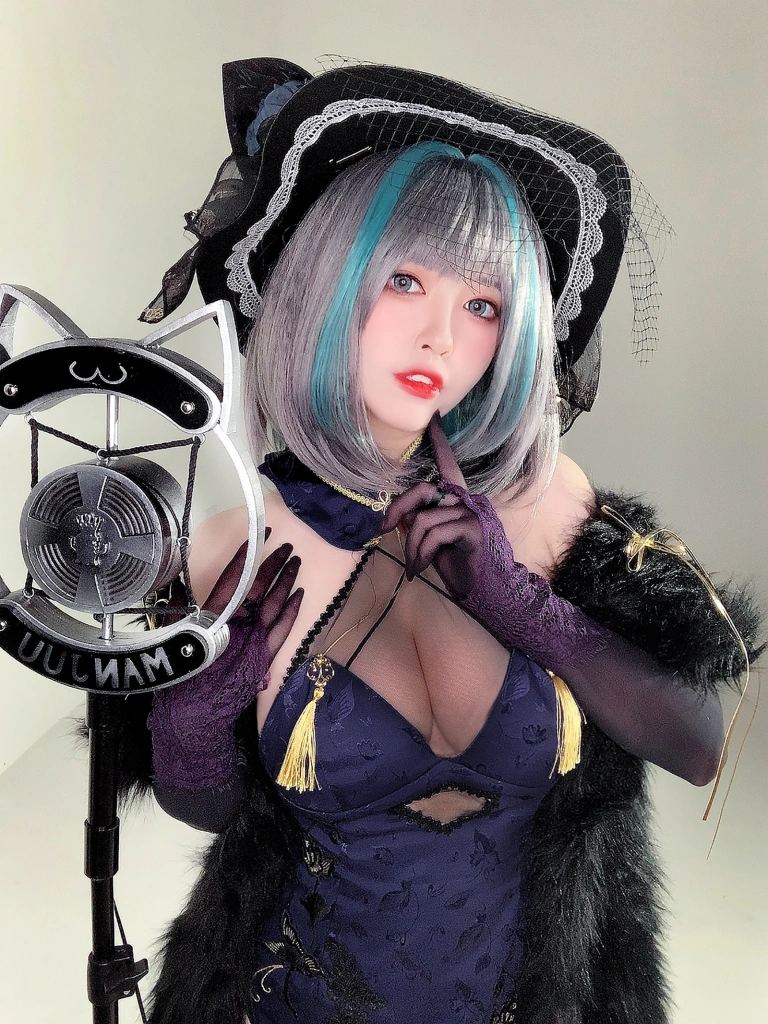 半半子 BANBANKO《柴郡旗袍》主题写真：64张全套美图