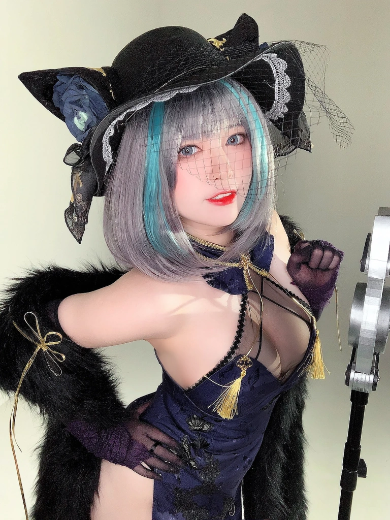 半半子 BANBANKO《柴郡旗袍》主题写真：64张全套美图