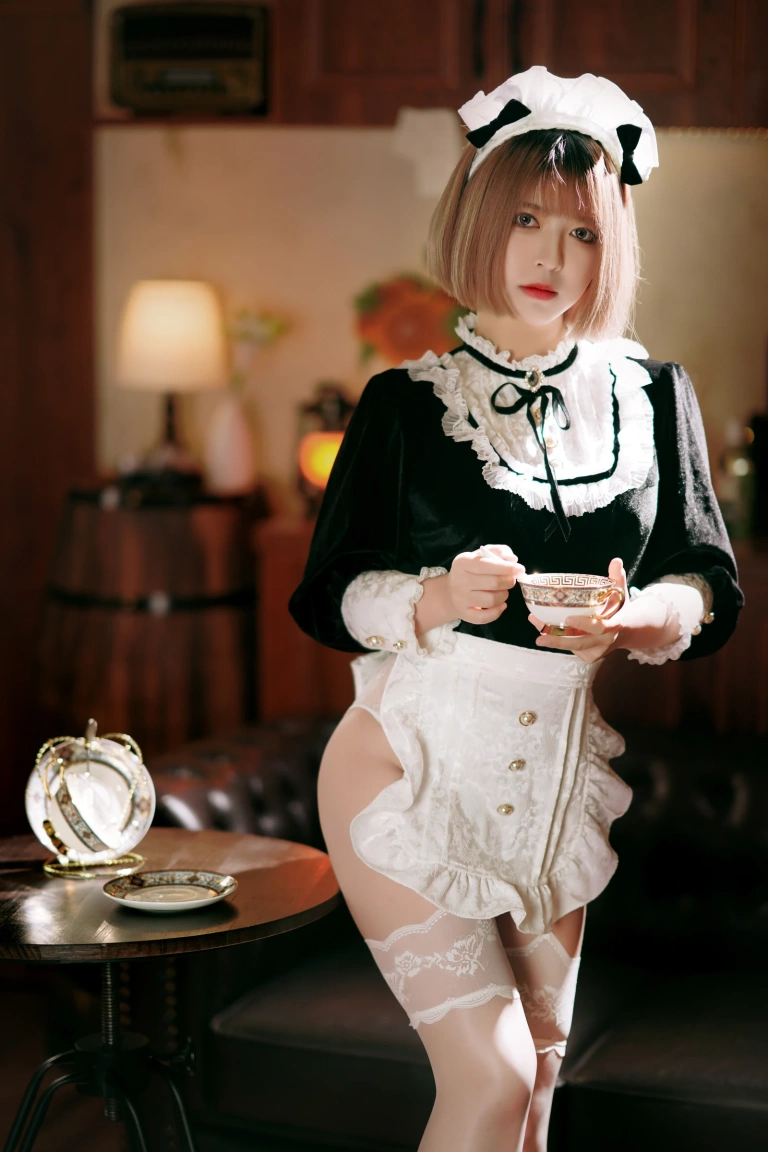 半半子 BANBANKO《来一份下午茶吧》主题写真：77张全套美图，含2个视频