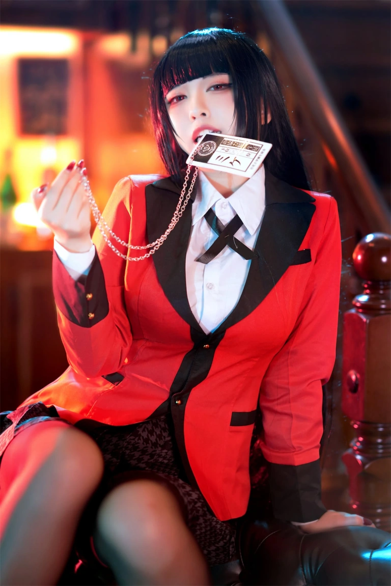 半半子 BANBANKO《夢子》主题写真：48张全套美图