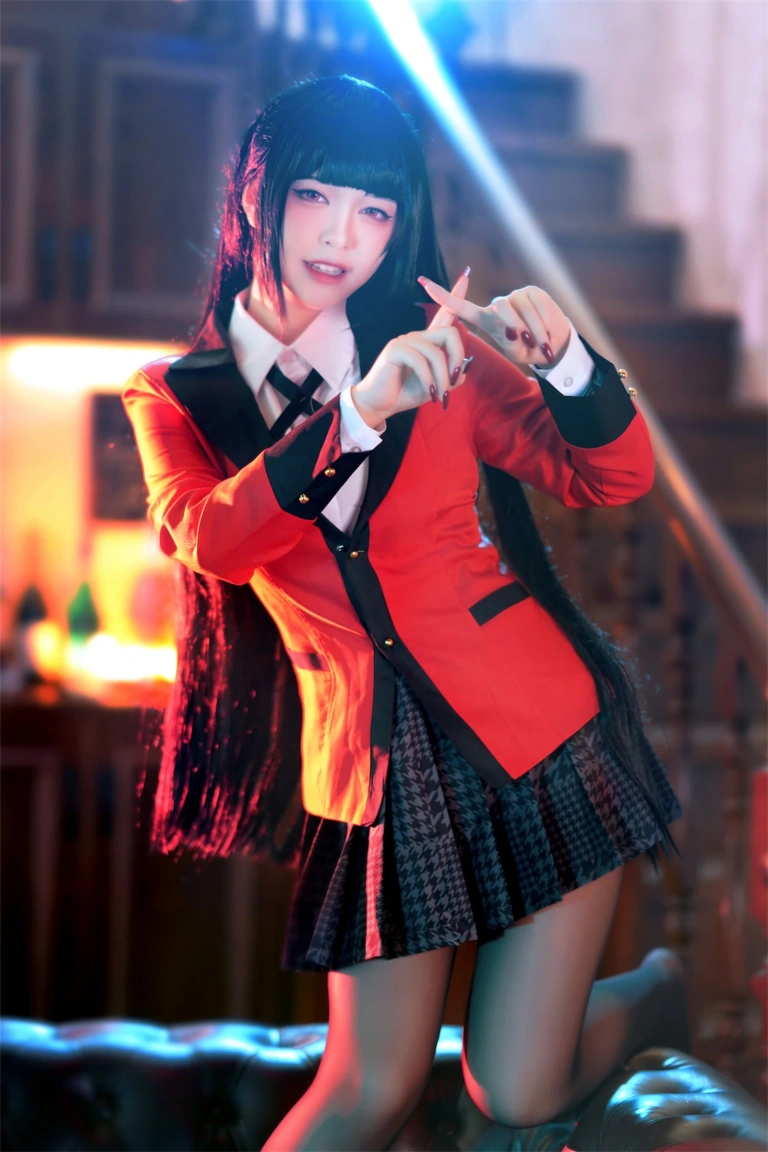 半半子 BANBANKO《夢子》主题写真：48张全套美图