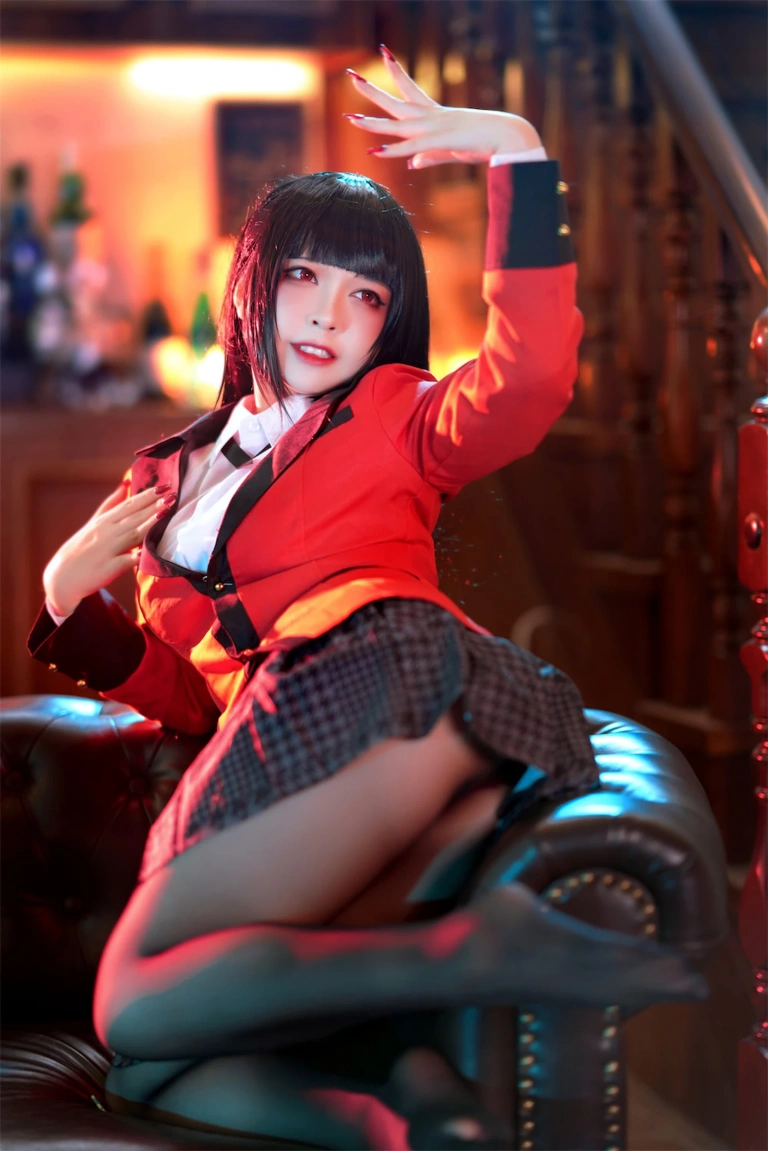 半半子 BANBANKO《夢子》主题写真：48张全套美图