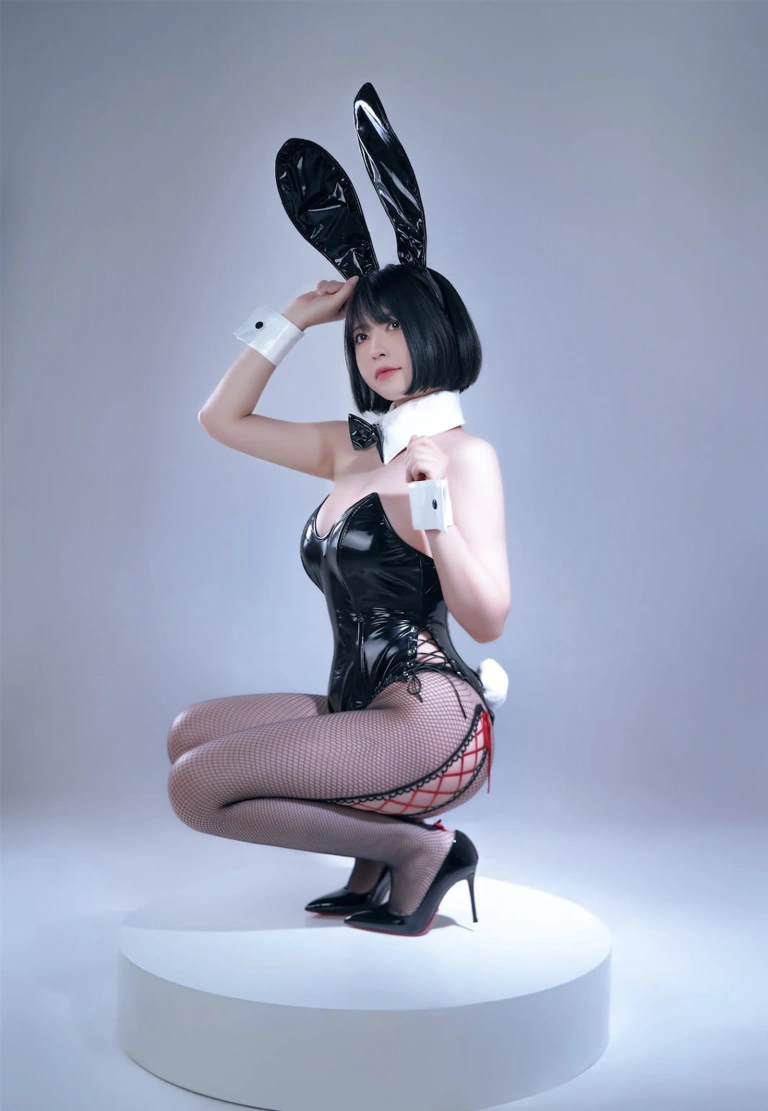 半半子 BANBANKO《Bunny Vol.02》主题写真：75张全套美图
