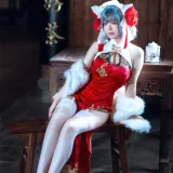 半半子 BANBANKO《柴郡中华娘旗袍》主题写真：45张全套美图，含2个视频