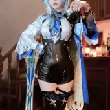 半半子 BANBANKO《優菈》主题写真：76张全套美图，含7个视频