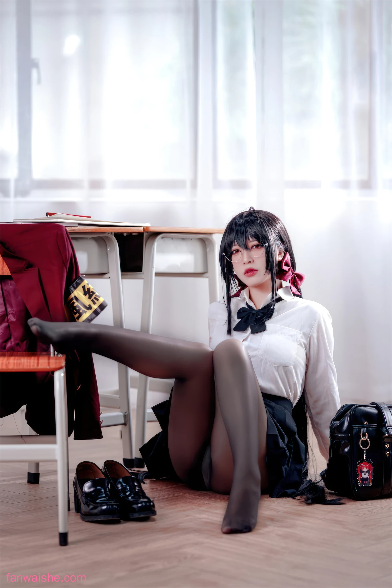 半半子 BANBANKO 半半子 BANBANKO NO.050 - 大凤 风纪委员