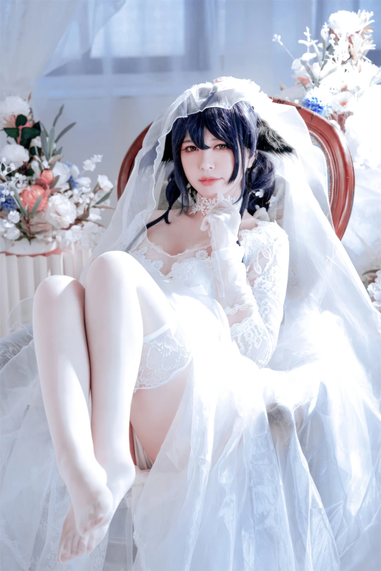 半半子 BANBANKO《吾妻花嫁》主题写真：52张全套美图，含3个视频