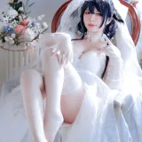 半半子 BANBANKO《吾妻花嫁》主题写真：52张全套美图，含3个视频