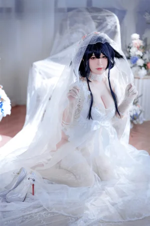半半子 BANBANKO《吾妻花嫁》主题写真：52张全套美图，含3个视频