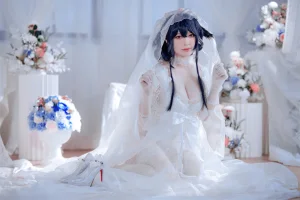 半半子 BANBANKO《吾妻花嫁》主题写真：52张全套美图，含3个视频