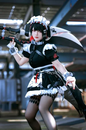 半半子 BANBANKO《EllenJoe🦈エレン✂️🖤》主题写真：48张全套美图