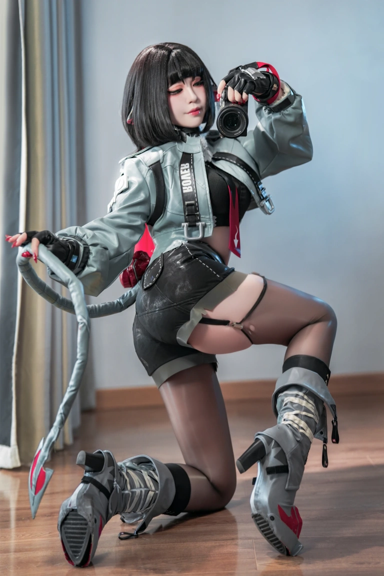半半子 BANBANKO《JaneDoe簡杜》主题写真：58张全套美图，含3个视频