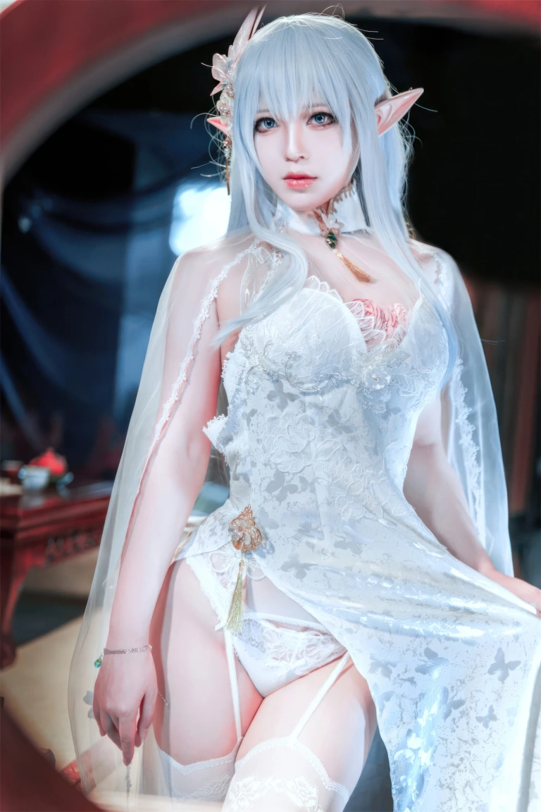 半半子 BANBANKO《阿尔比恩旗袍》主题写真：47张全套美图，含3个视频