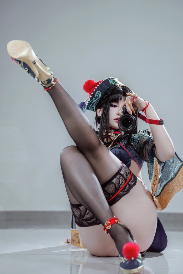 半半子 BANBANKO《玉玲珑》主题写真：24张全套美图，含2个视频
