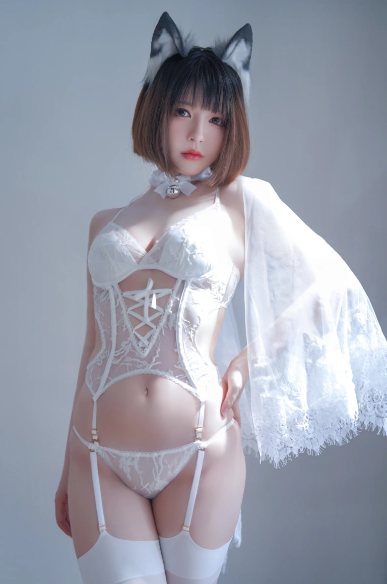 半半子 BANBANKO《純白花嫁Vol.02》主题写真：22张全套美图，含2个视频