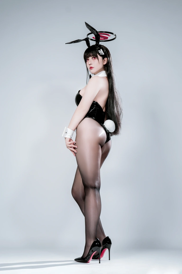 半半子 BANBANKO《蔚蓝档案 调月莉音 Vol.04 RioBunny》主题写真：58张全套美图，含6个视频