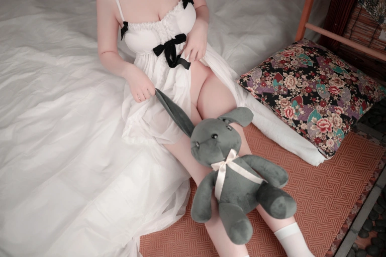 Bangni邦尼《穹妹》主题写真：77张全套美图，含6个视频