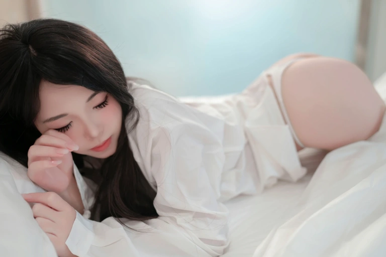 Bangni邦尼《男友衬衫》主题写真：99张全套美图