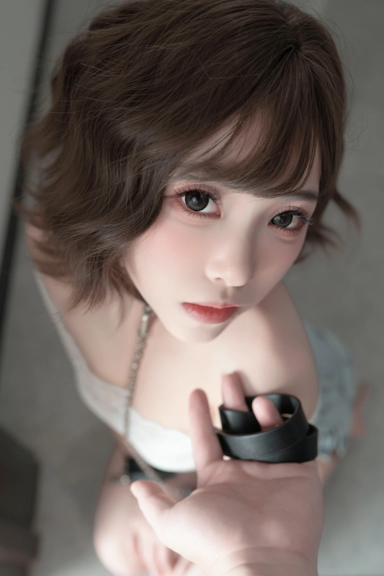 Bangni邦尼《玩具天堂》主题写真：86张全套美图，含7个视频