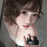 Bangni邦尼《玩具天堂》主题写真：86张全套美图，含7个视频