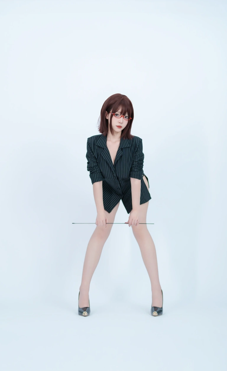 Bangni邦尼《女秘书》主题写真：68张全套美图，含6个视频