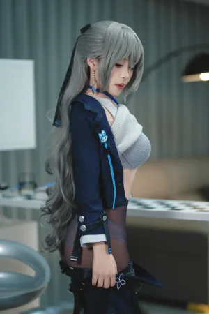 Bangni邦尼《布洛妮娅》主题写真：92张全套美图，含7个视频