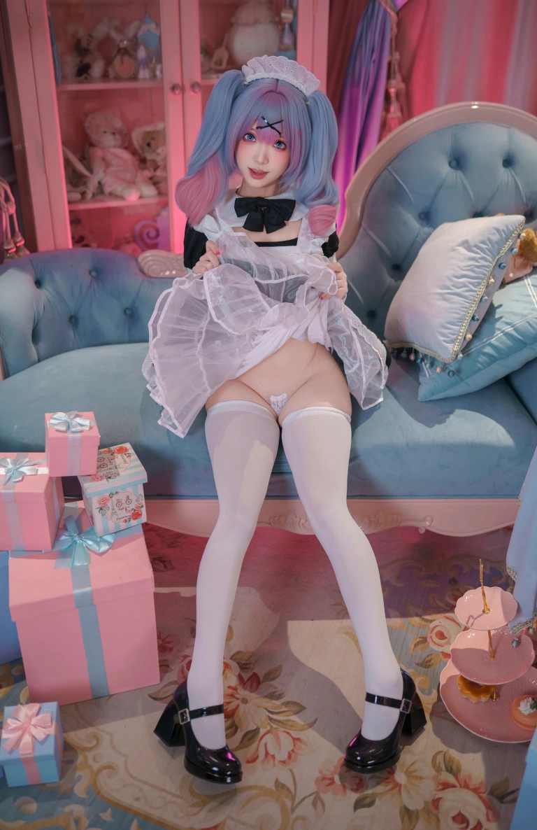 Bangni邦尼《初音未来·兔子洞女仆》主题写真：82张全套美图