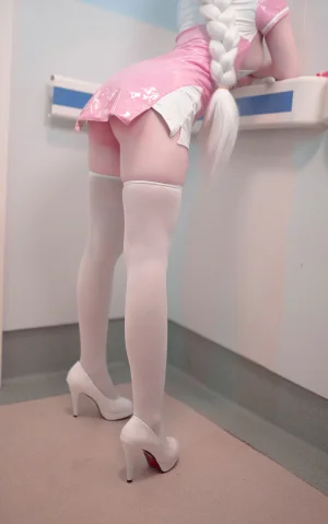 Bangni邦尼《碧蓝航线 海因里希亲王》主题写真：75张全套美图
