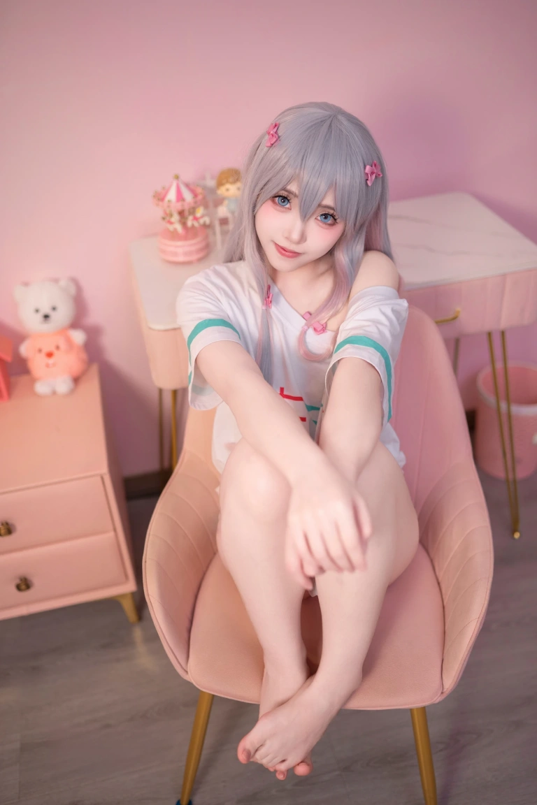Bangni邦尼《情色漫画老师 和泉纱雾》主题写真：87张全套美图，含7个视频