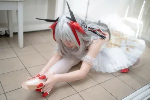 Bangni邦尼《明日方舟 W芭蕾舞者》主题写真：117张全套美图，含5个视频