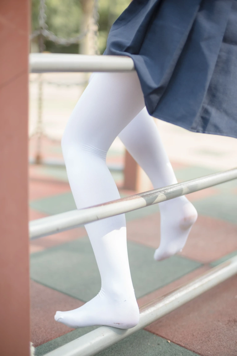 森萝财团《BETA-001》主题写真：91张全套美图
