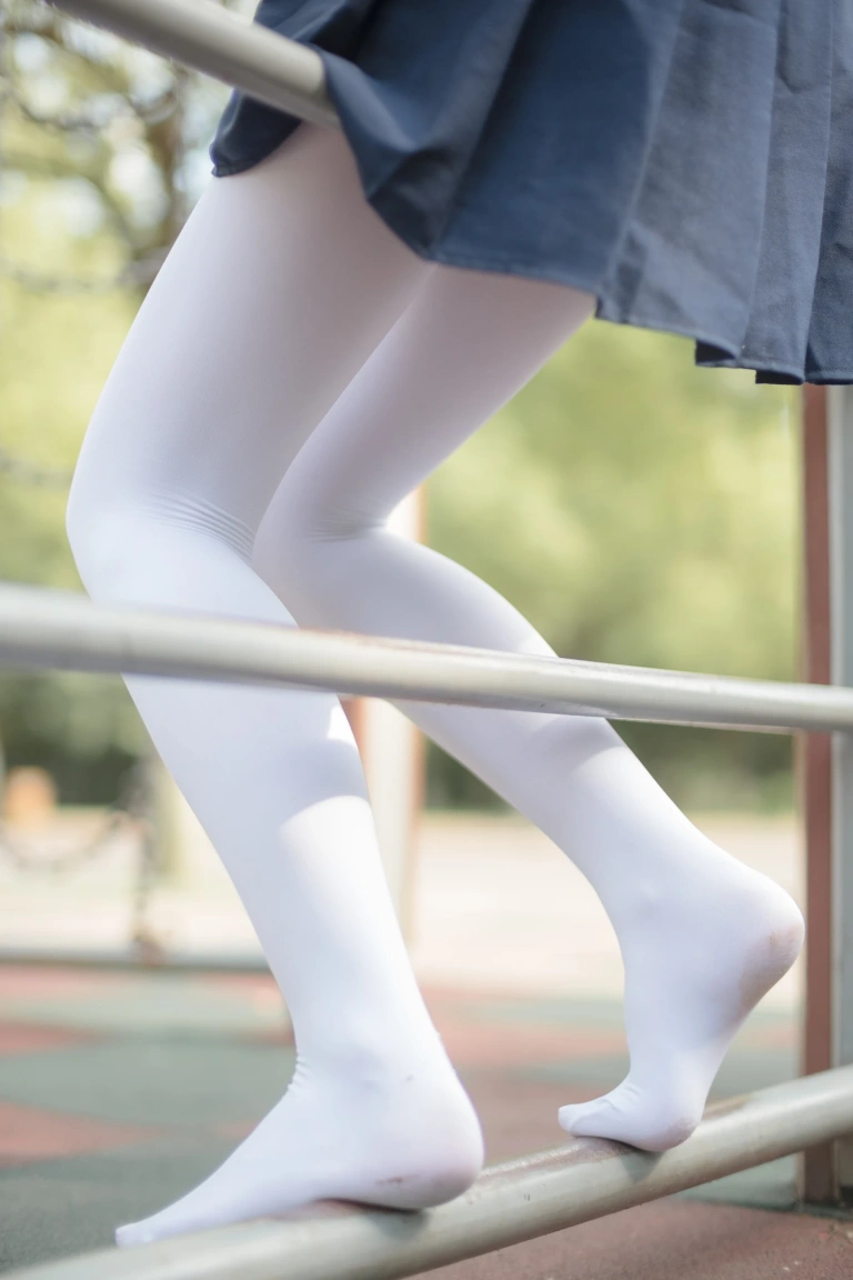 森萝财团《BETA-001》主题写真：91张全套美图