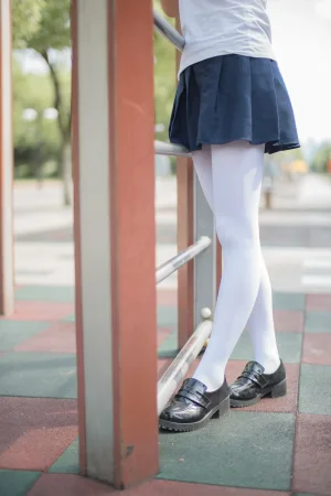 森萝财团《BETA-001》主题写真：91张全套美图