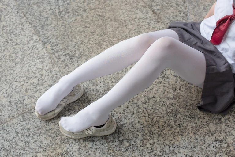 森萝财团《BETA-003》主题写真：70张全套美图