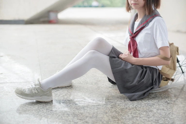 森萝财团《BETA-003》主题写真：70张全套美图