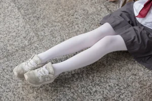 森萝财团《BETA-003》主题写真：70张全套美图