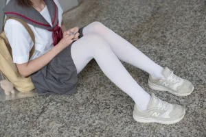 森萝财团《BETA-003》主题写真：70张全套美图