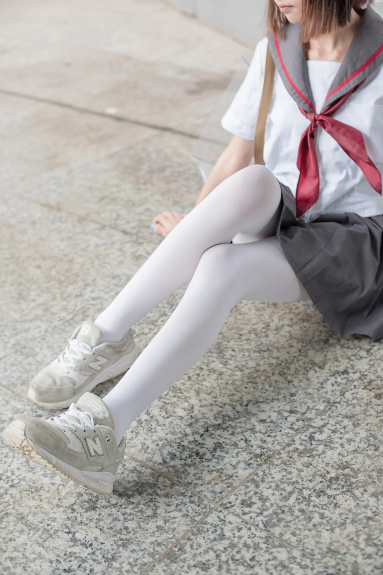 森萝财团《BETA-003》主题写真：70张全套美图