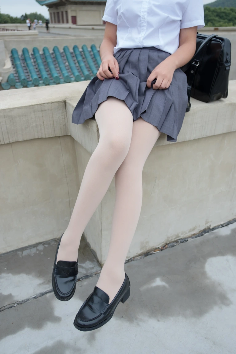 森萝财团《BETA-005》主题写真：75张全套美图