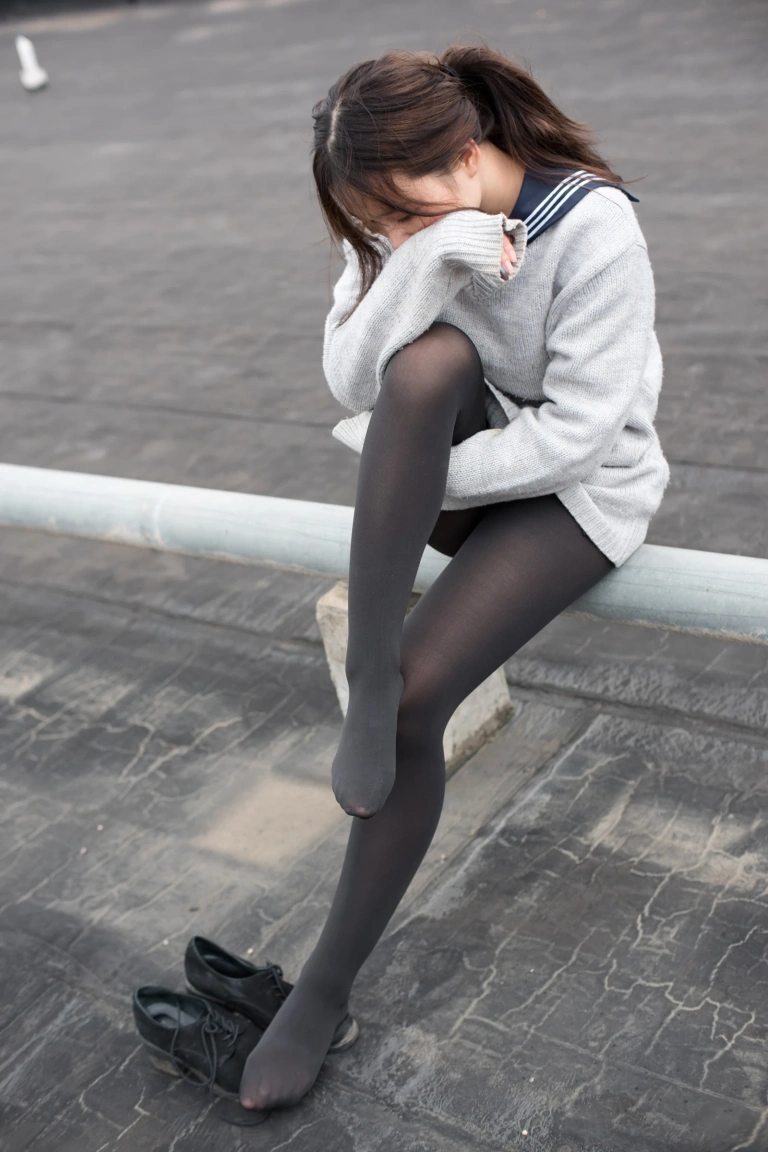 森萝财团《BETA-007》主题写真：47张全套美图