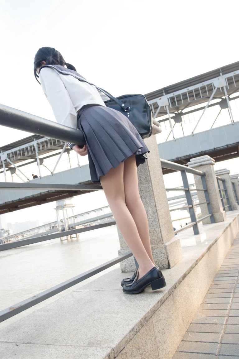 森萝财团《BETA-009》主题写真：44张全套美图