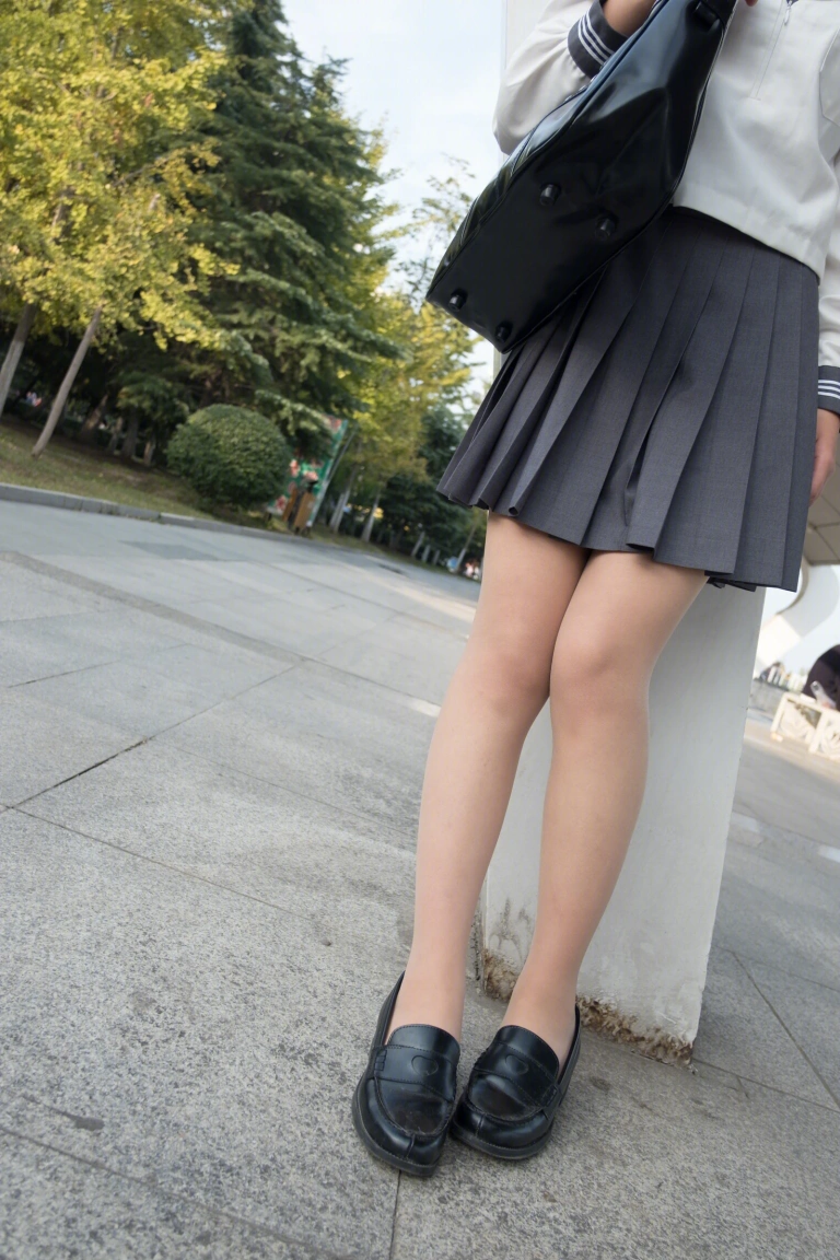 森萝财团《BETA-009》主题写真：44张全套美图