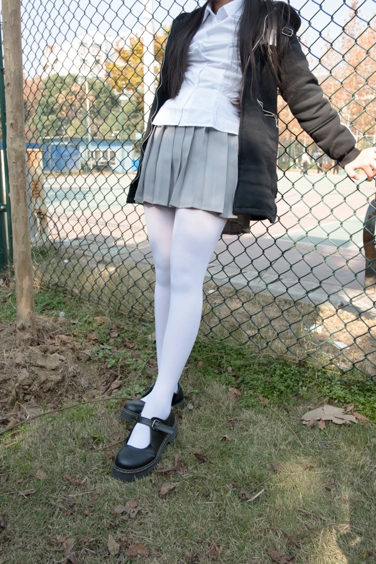 森萝财团《BETA-012》主题写真：63张全套美图