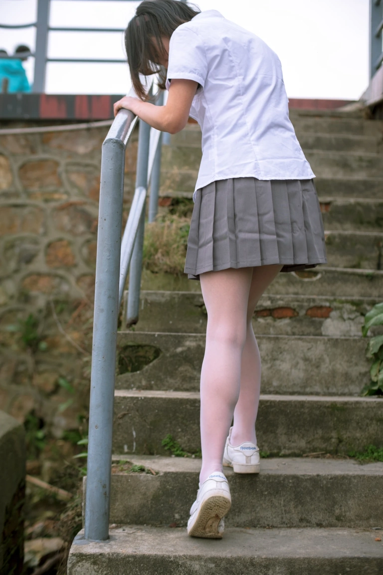 森萝财团《BETA-014》主题写真：85张全套美图