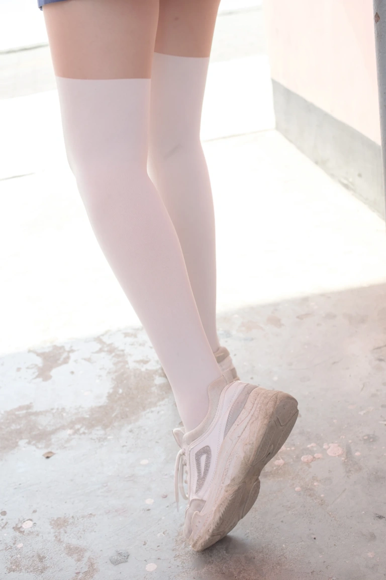 森萝财团《BETA-018》主题写真：57张全套美图